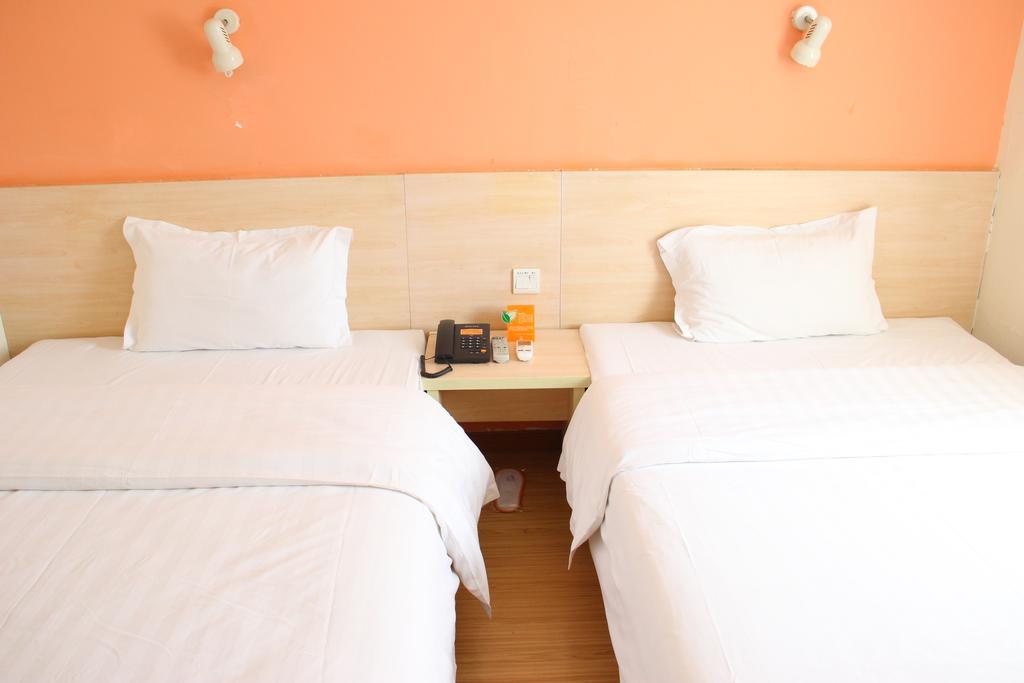 7Days Inn Chengdu Wuda Garden Habitación foto