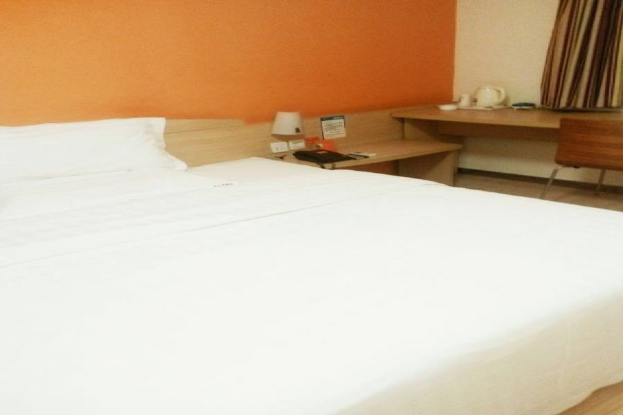 7Days Inn Chengdu Wuda Garden Exterior foto