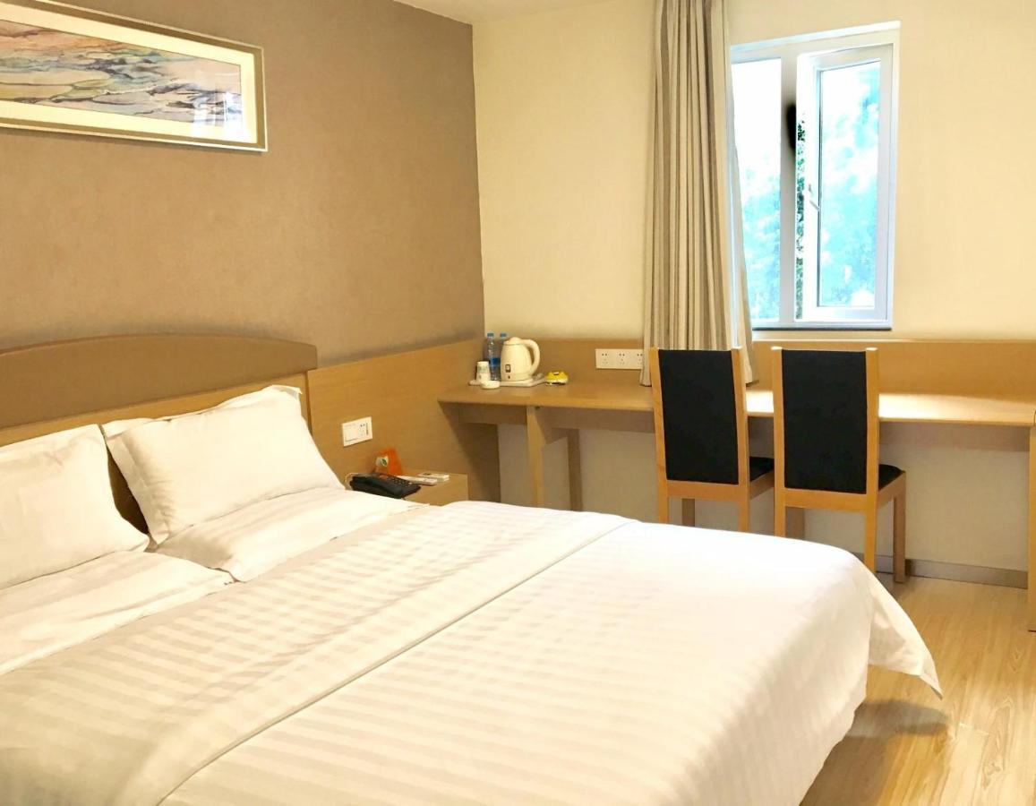 7Days Inn Chengdu Wuda Garden Exterior foto